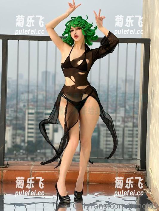 Choi Ji Yun Choi Ji Yun偏爱黑色,这套图无圣光的张力调到最高,算是给我上了一课。